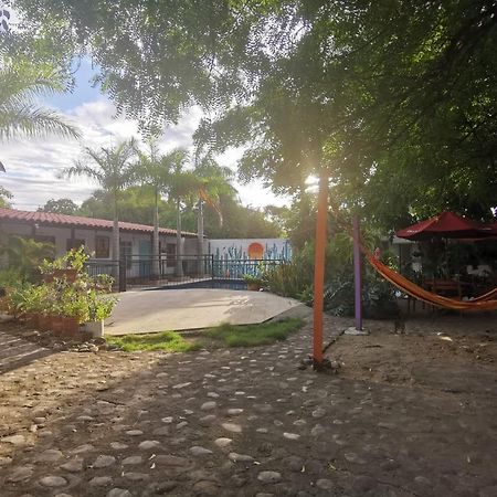 Villa Del Sol Hotel & Restaurante Villavieja Ngoại thất bức ảnh